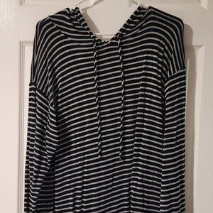 Scarlett plus size black and white striped hoodie size 2x